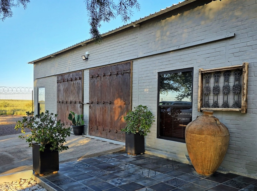 Commercial Property for Sale in Upington Rural Northern Cape